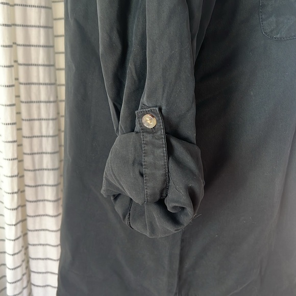 NWT Sanctuary Women’s Boyfriend Button-down Shirt Long Sleeves Black Small - Picture 3 of 8